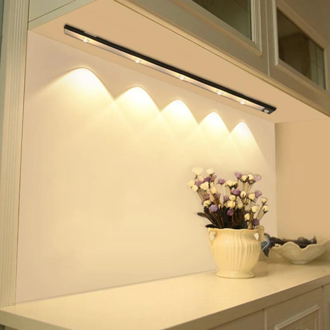 Lâmpada Led com Sensor de Movimento e Presença - LampMax (COMPRE 1 E LEVE 2)